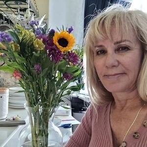 Meet your Posher, Roberta